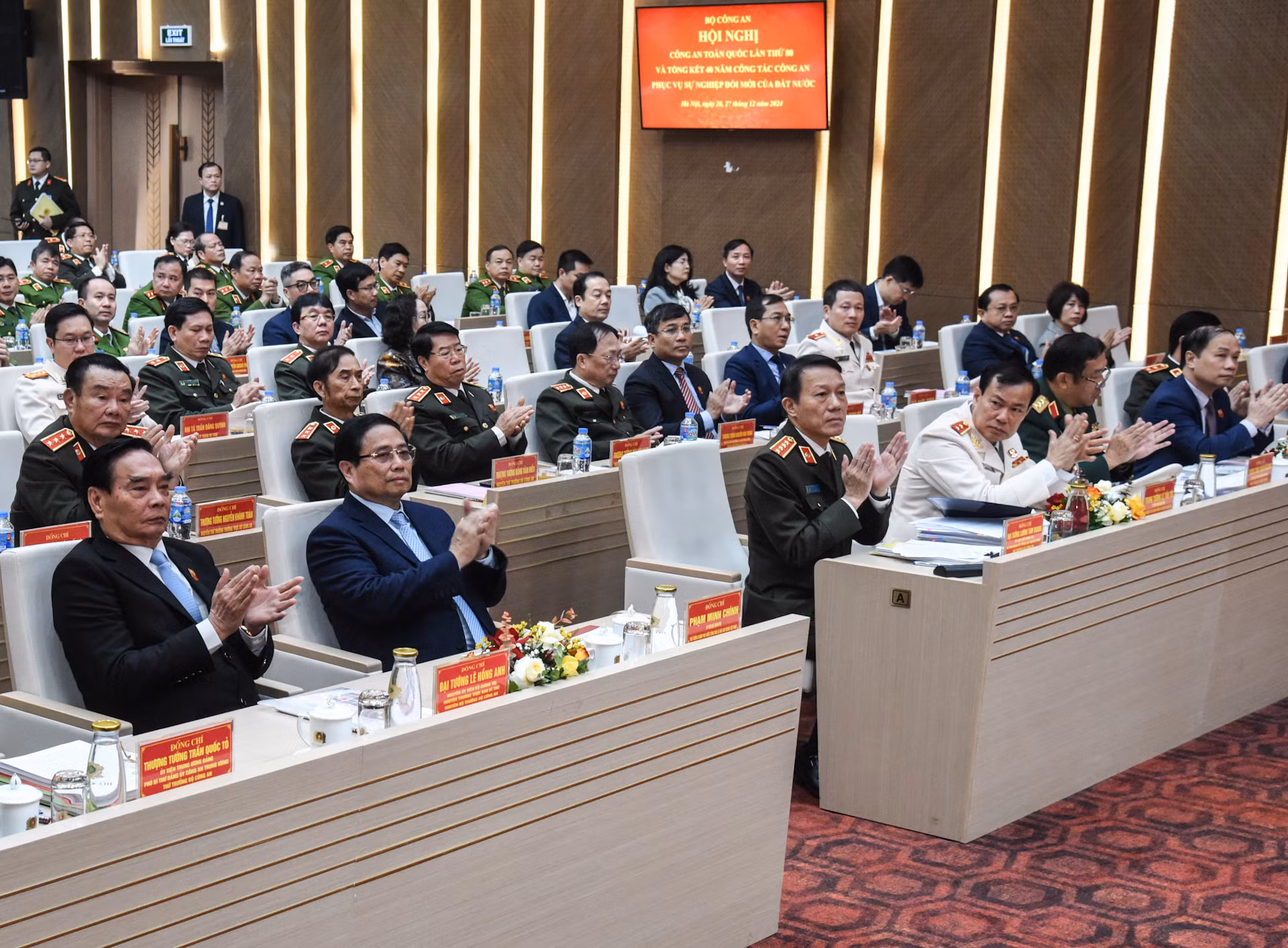Thủ tướng Phạm Minh Chính và các đại biểu dự hội nghị. Thủ tướng Phạm Minh Chính và các đại biểu dự hội nghị.