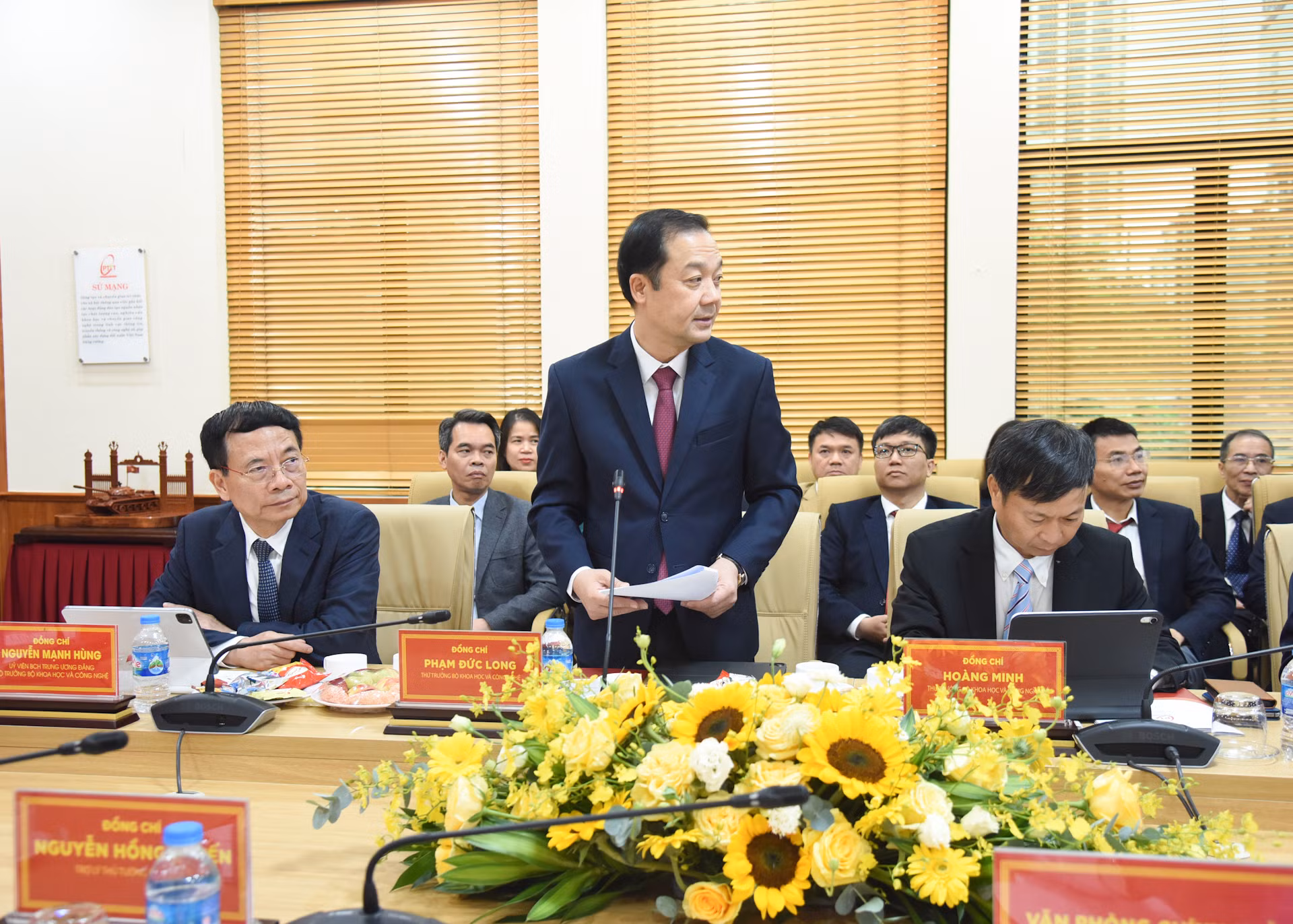 Thứ trưởng Bộ Khoa học và Công nghệ Phạm Đức Long phát biểu. Thứ trưởng Bộ Khoa học và Công nghệ Phạm Đức Long phát biểu.