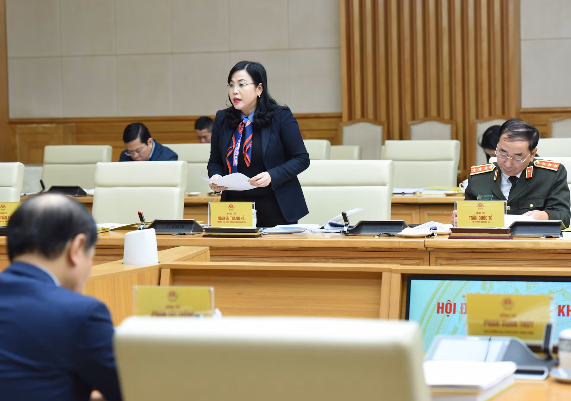 Trưởng Ban công tác đại biểu Nguyễn Thanh Hải phát biểu.