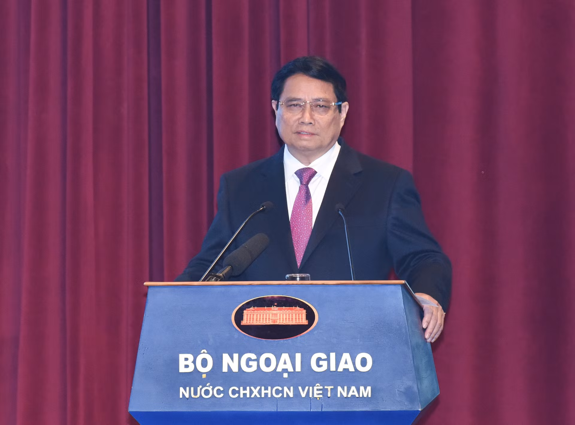 Thủ tướng Phạm Minh Chính phát biểu chỉ đạo Hội nghị tổng triển khai nhiệm vụ ngành ngoại giao.