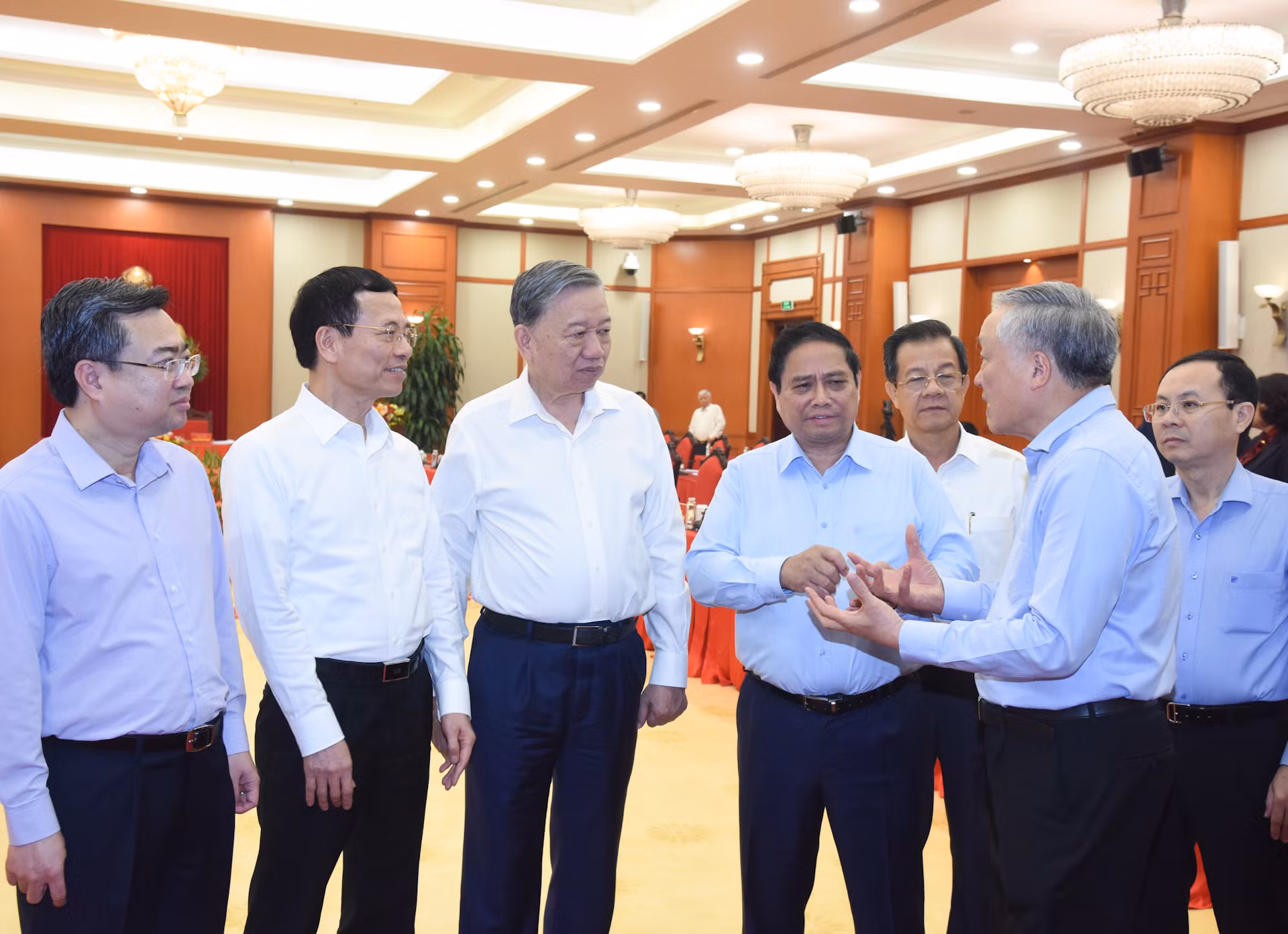 Tổng Bí thư Tô Lâm, Thủ tướng Phạm Minh Chính và các đại biểu.