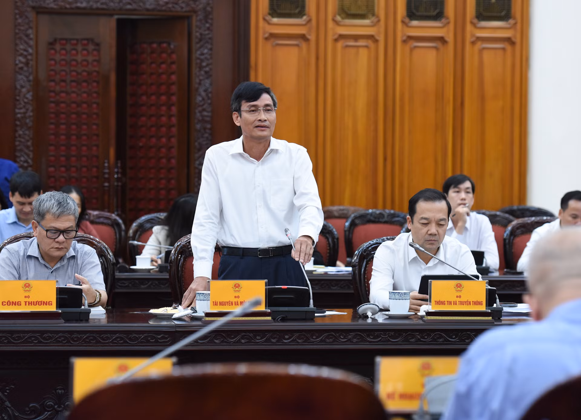 Thứ trưởng Bộ Tài nguyên Môi trường Trần Quý Kiên phát biểu.