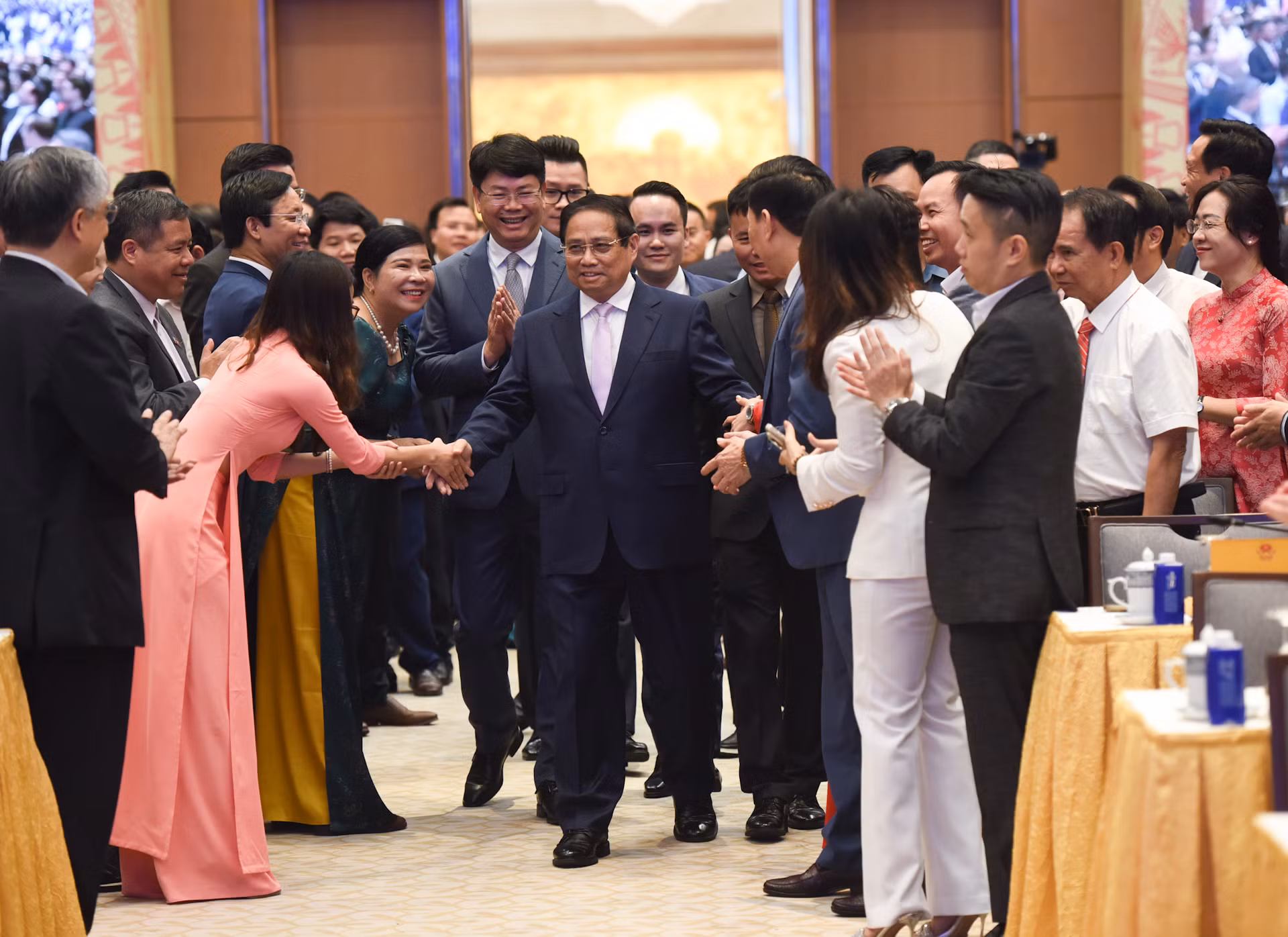 Thủ tướng Phạm Minh Chính đến dự Lễ khai trương Cổng Pháp luật quốc gia với chủ đề “Đồng hành cùng người dân, doanh nghiệp bước vào kỷ nguyên mới”.