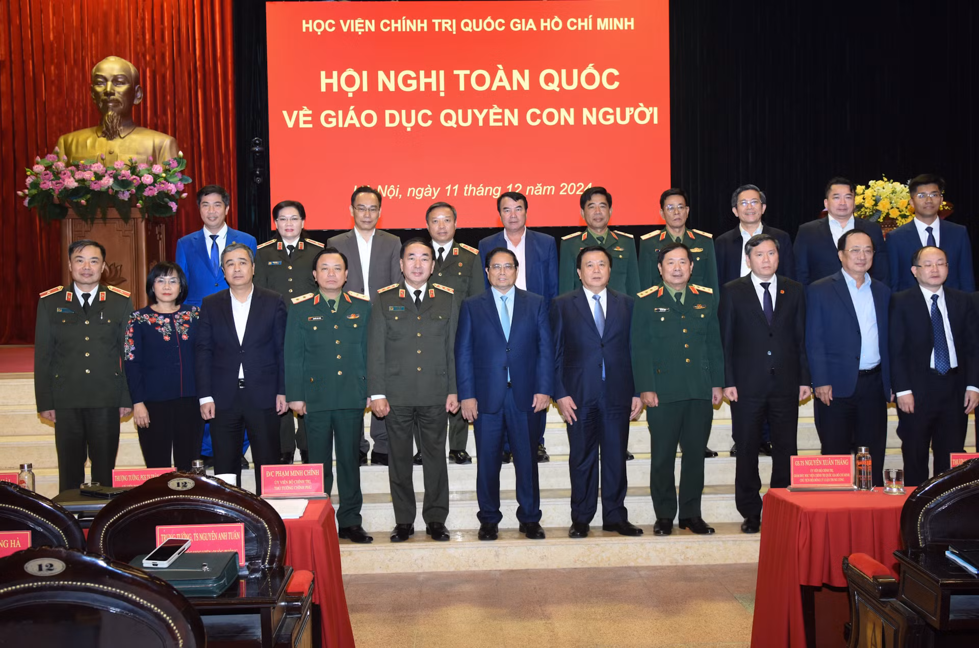 Thủ tướng Phạm Minh Chính và các đại biểu dự Hội nghị.