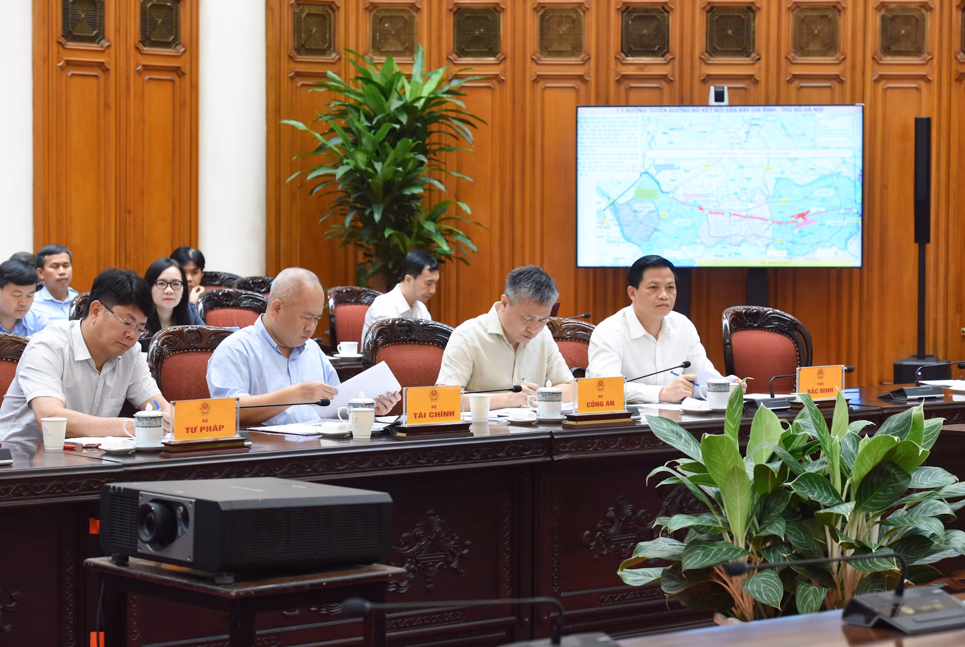 Các đại biểu tham dự hội nghị.