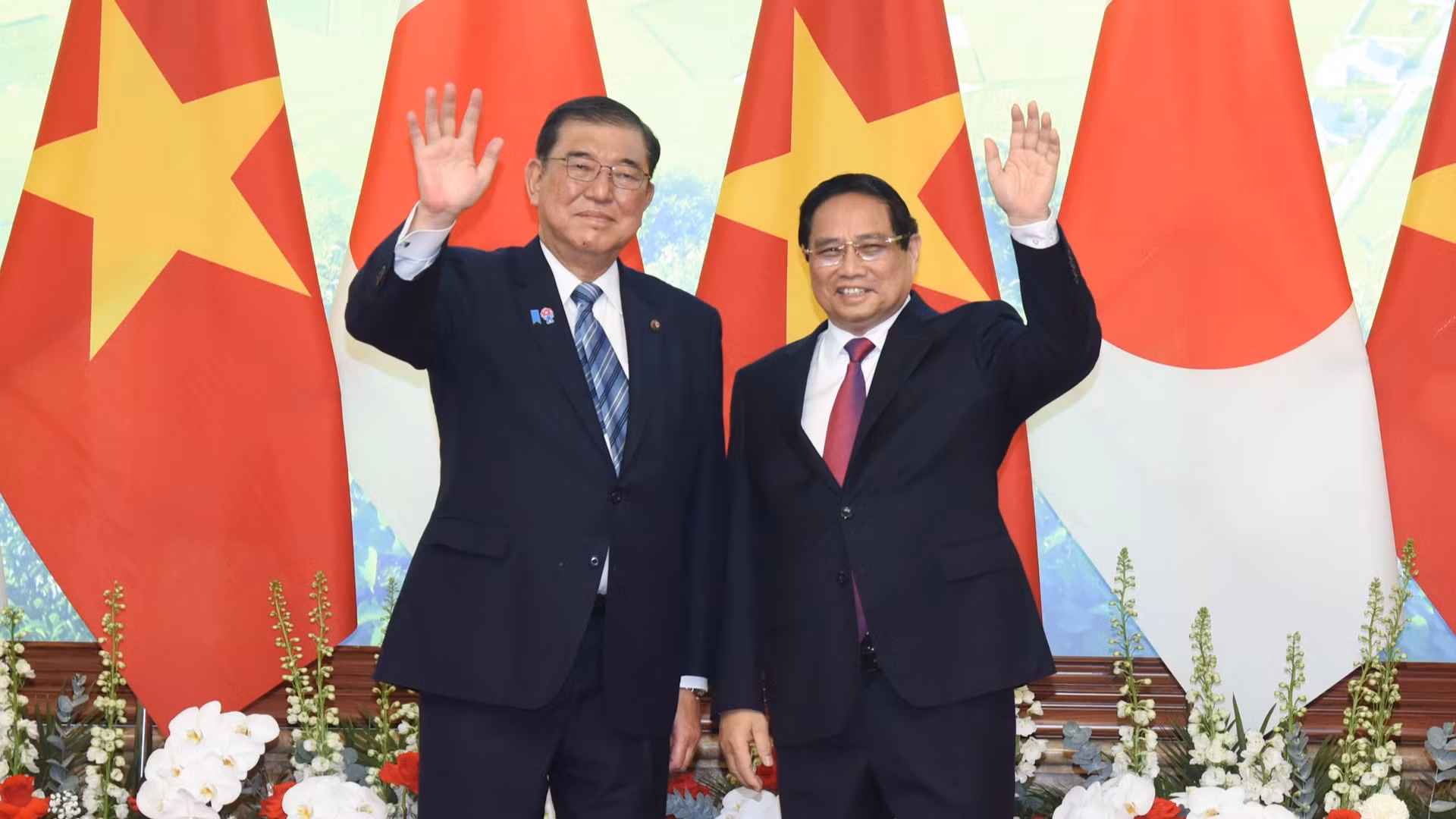 Thủ tướng Phạm Minh Chính và Thủ tướng Nhật Bản Ishiba Shigeru.