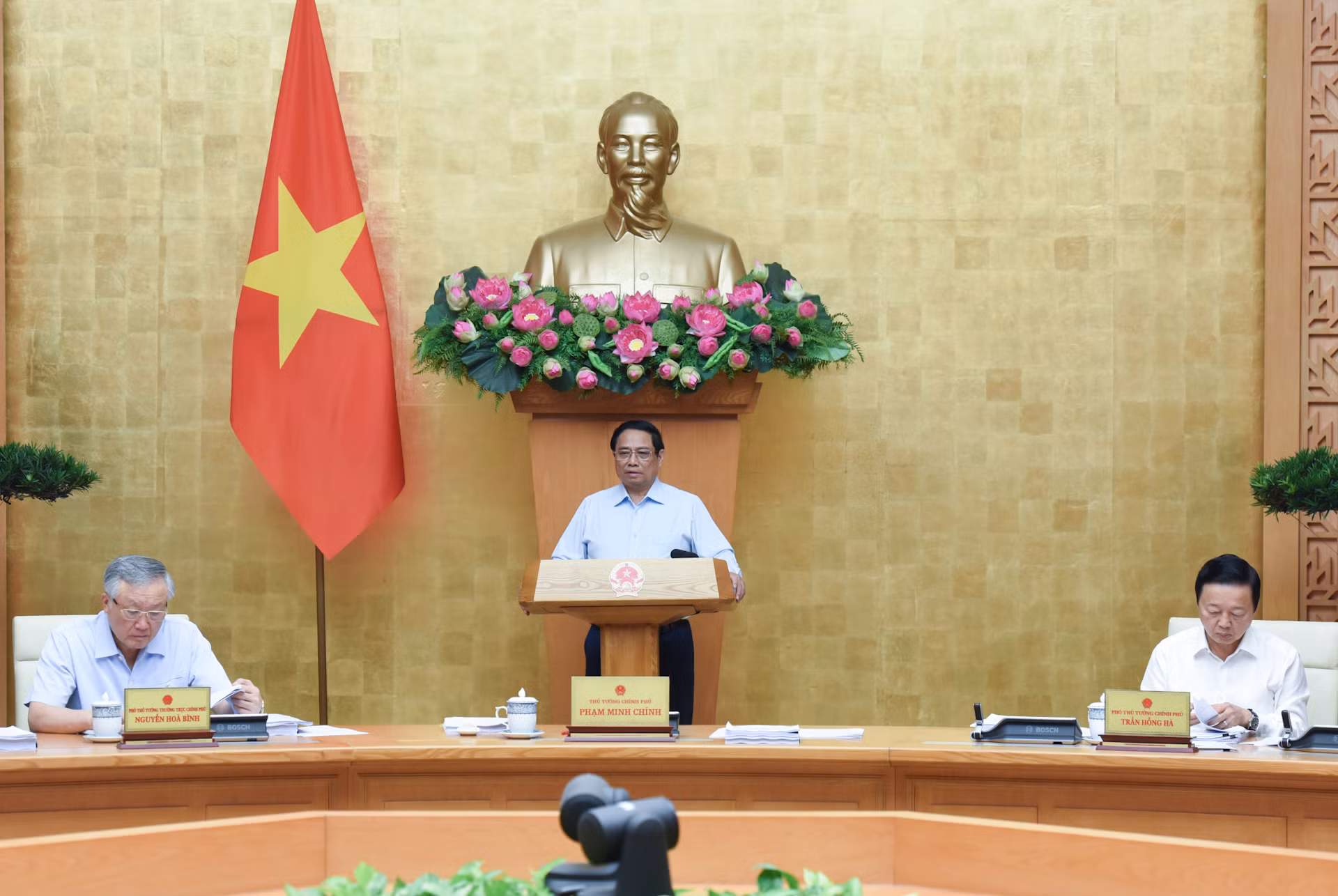Thủ tướng Phạm Minh Chính chủ trì phiên họp Chính phủ chuyên đề về xây dựng pháp luật tháng 9 năm 2024.