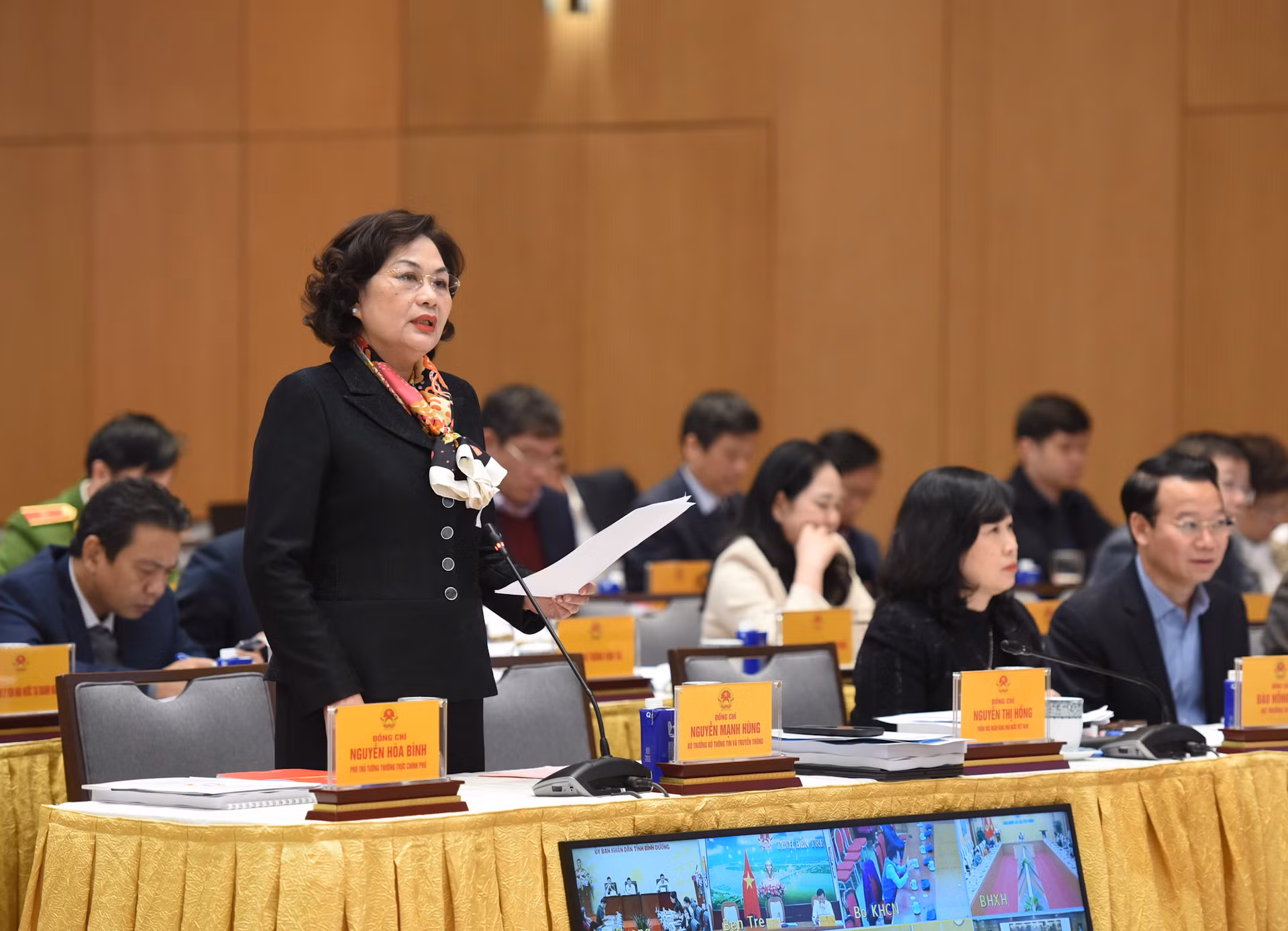 Thống đốc Ngân hàng Nhà nước Việt Nam Nguyễn Thị Hồng phát biểu. Thống đốc Ngân hàng Nhà nước Việt Nam Nguyễn Thị Hồng phát biểu.