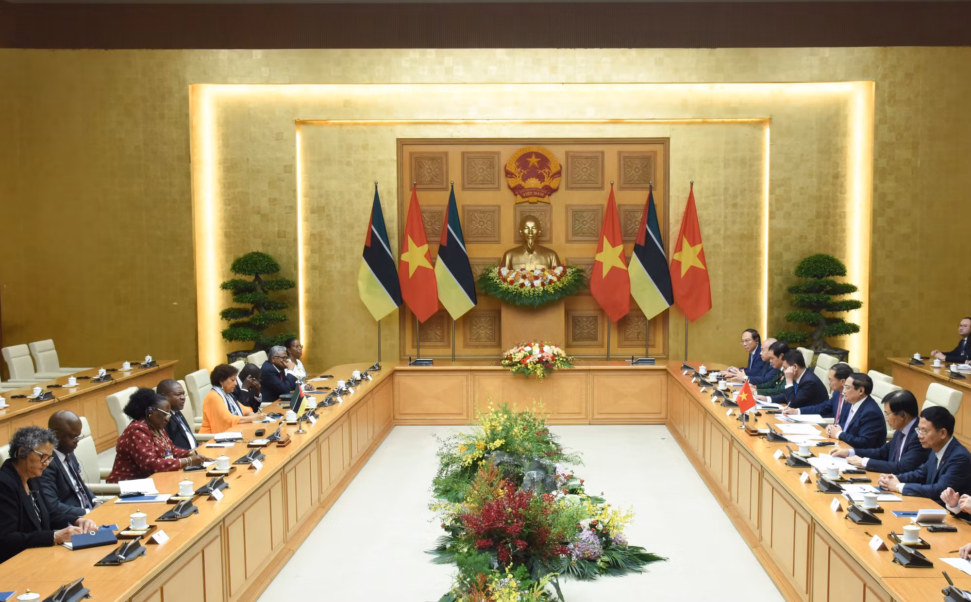 Quang cảnh hội kiến.