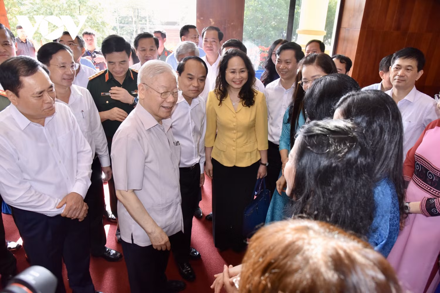 Tổng Bí thư Nguyễn Phú Trọng về thăm và làm việc với Ban Thường vụ Tỉnh ủy và tập thể lãnh đạo chủ chốt tỉnh Lạng Sơn. (Ảnh: TTXVN)