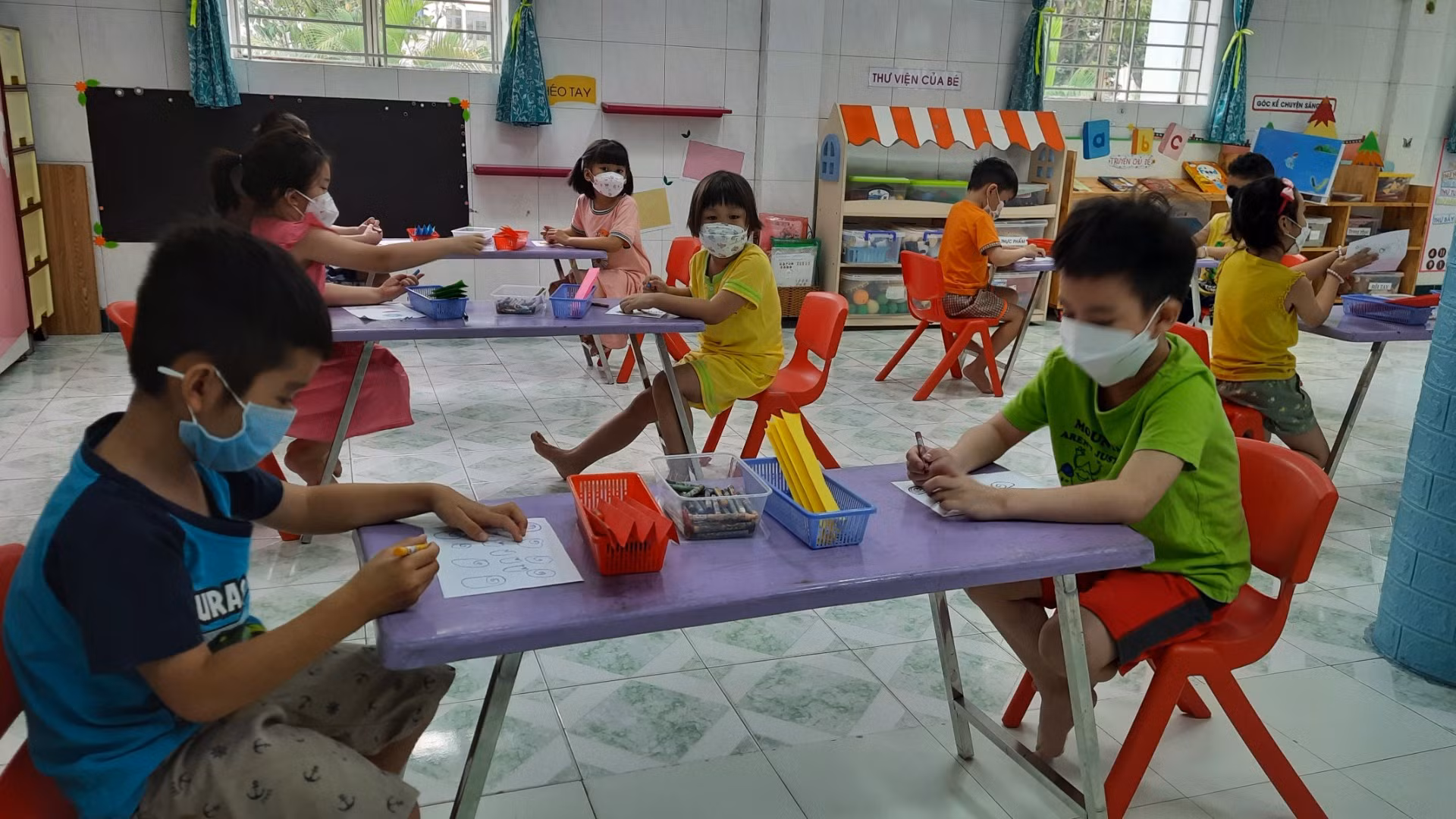 Giờ học tập của các cháu Trường mầm non Tuổi thơ 7, quận 3, Thành phố Hồ Chí Minh.