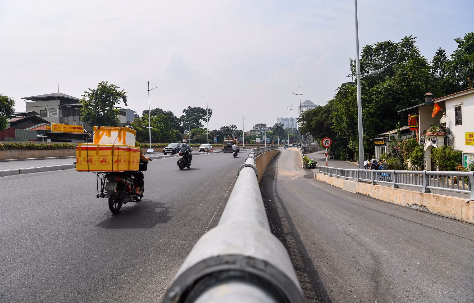 [Ảnh] Diện mạo mới của dự án mở rộng đường Âu Cơ-Nghi Tàm ảnh 12