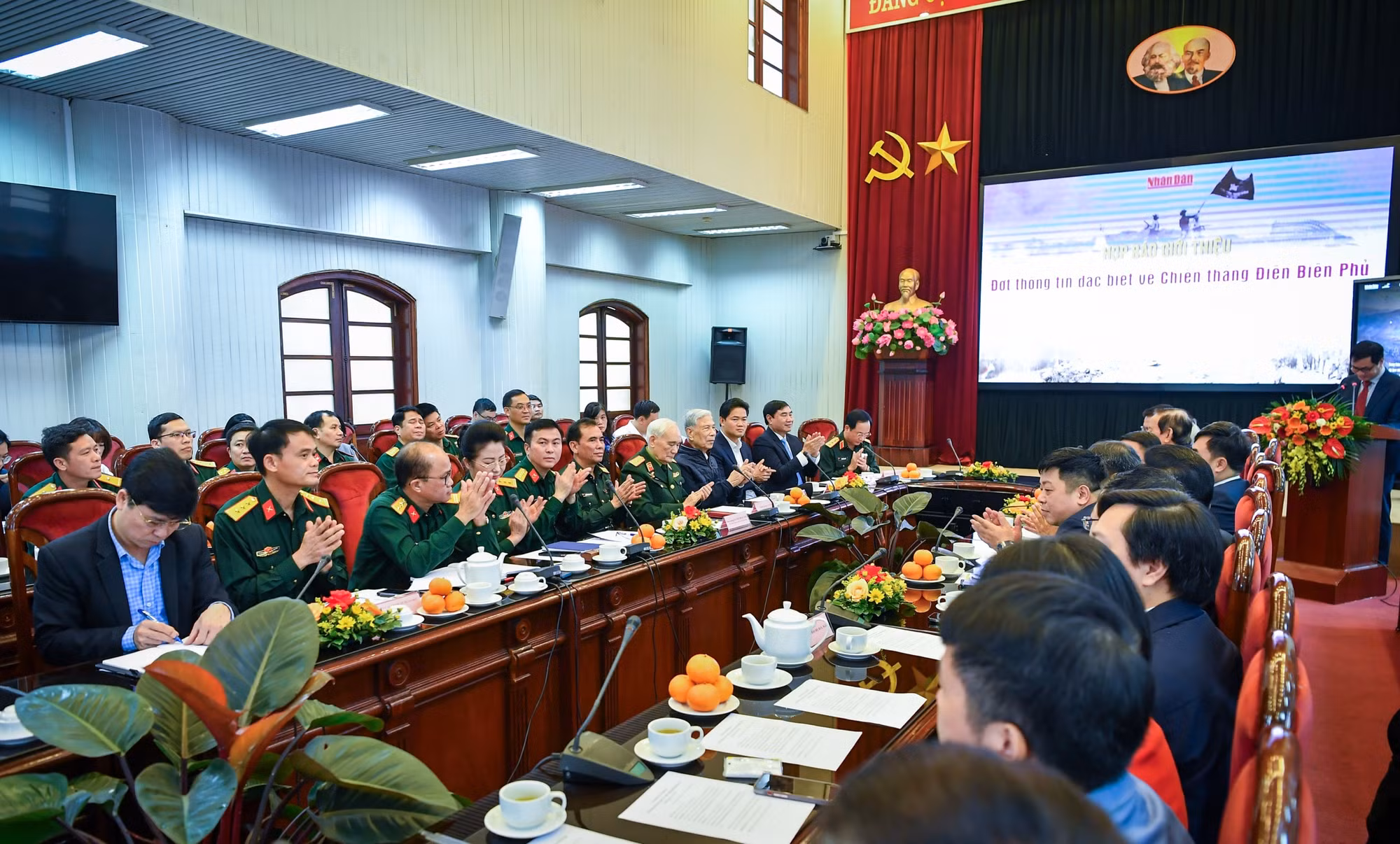 Quang cảnh sự kiện.