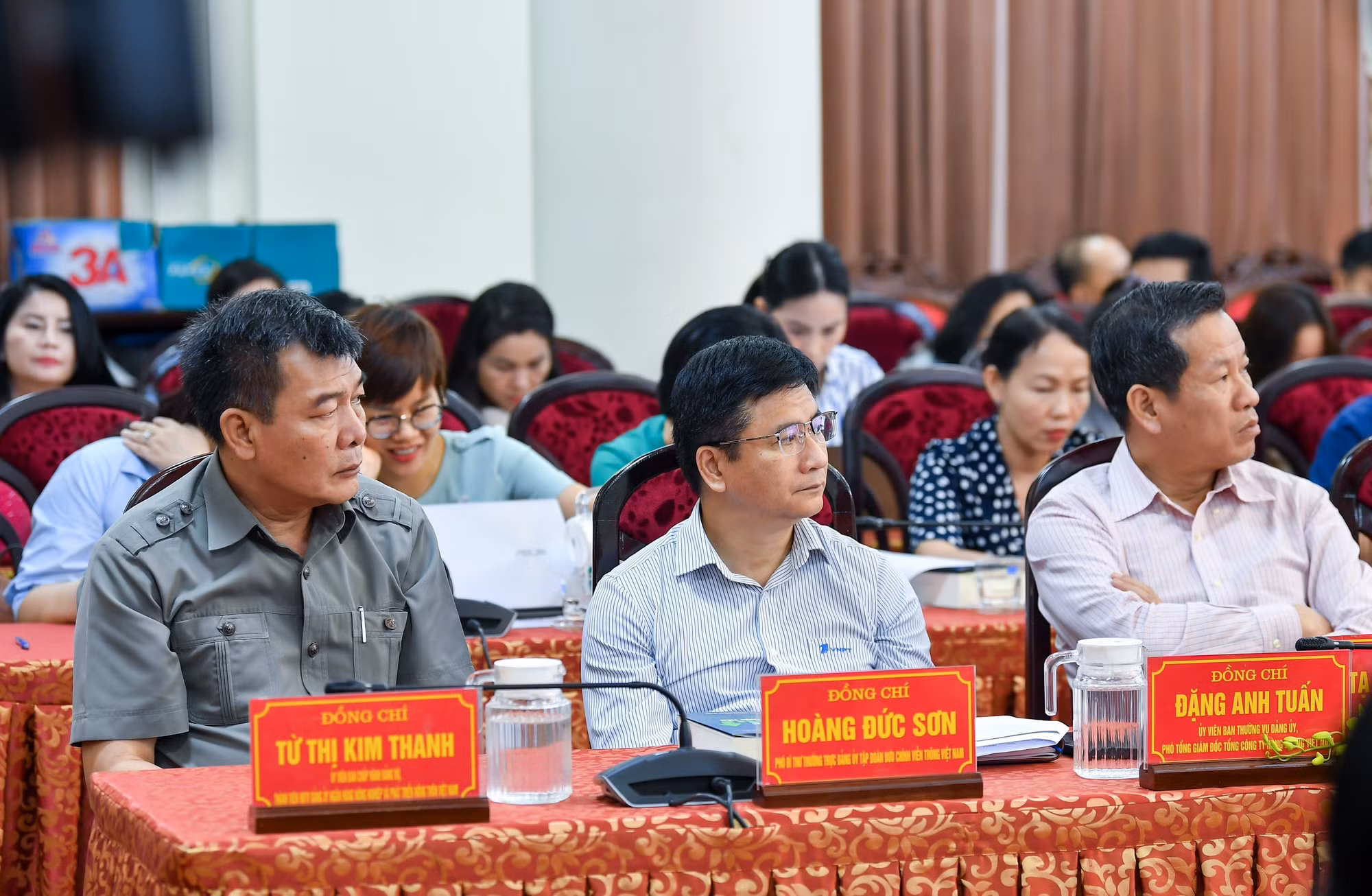 Quang cảnh hội thảo.