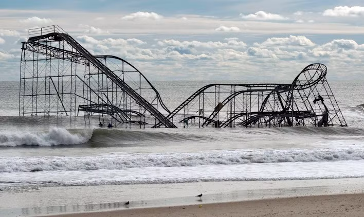 Siêu bão Sandy năm 2012 là cơn bão mạnh nhất từng tấn công New York kể từ năm 1700. (Ảnh: Reuters) Siêu bão Sandy năm 2012 là cơn bão mạnh nhất từng tấn công New York kể từ năm 1700. (Ảnh: Reuters)