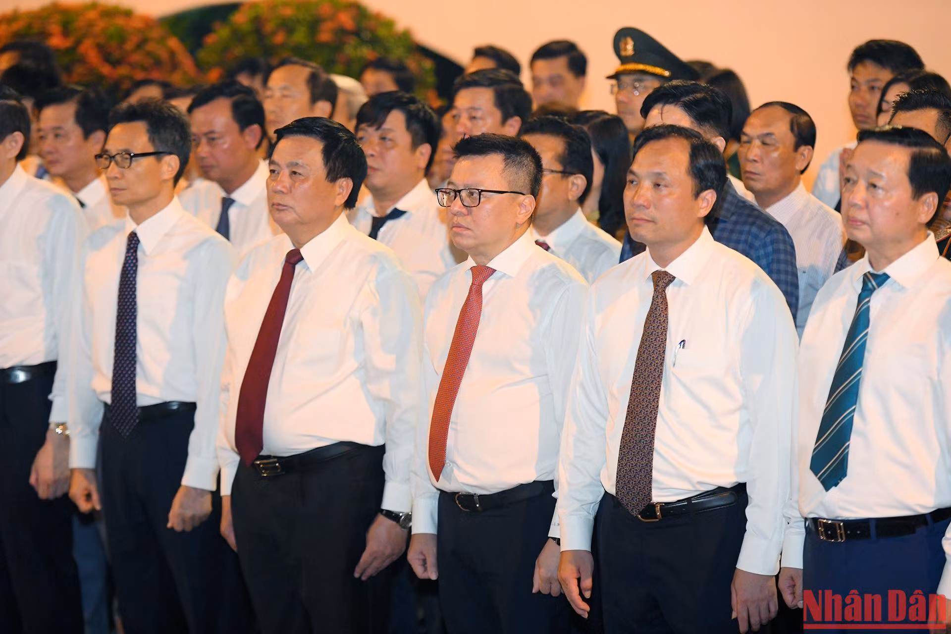Lãnh đạo Đảng, Nhà nước dâng hương tri ân các Anh hùng, liệt sĩ tại Ngã ba Đồng Lộc ảnh 4 Lãnh đạo Đảng, Nhà nước dâng hương tri ân các Anh hùng, liệt sĩ tại Ngã ba Đồng Lộc ảnh 4
