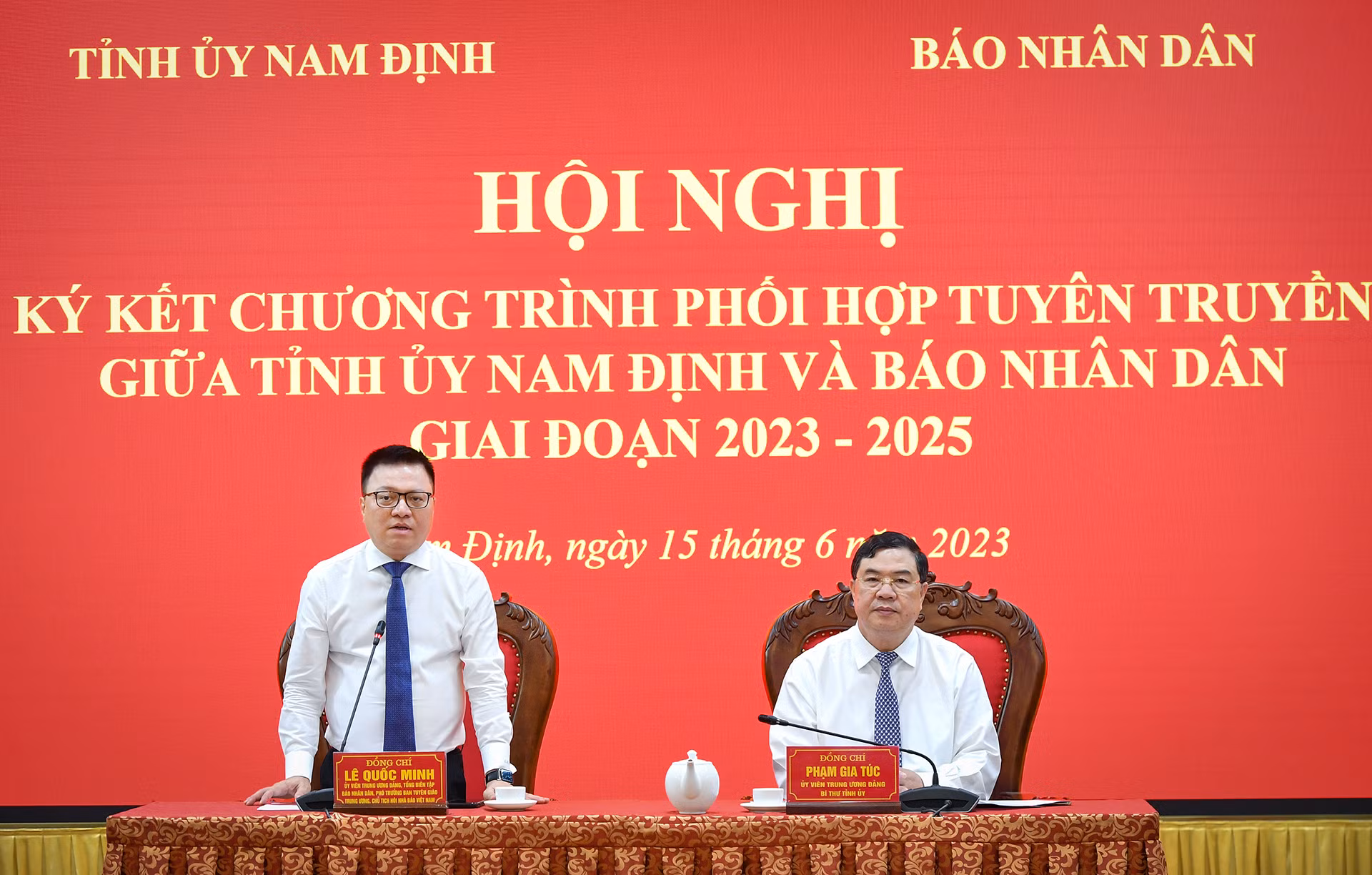 [Ảnh] Báo Nhân Dân và tỉnh Nam Định ký kết Chương trình phối hợp tuyên truyền giai đoạn 2023-2025