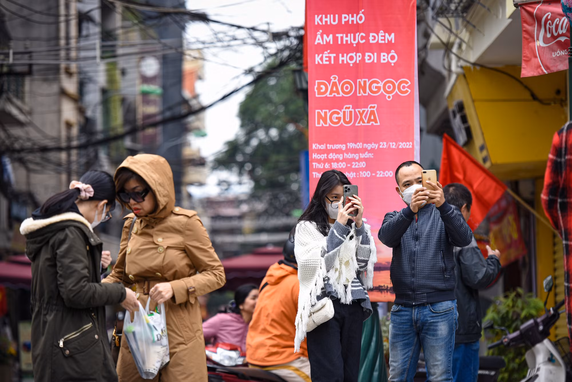 Cùng bạn bè trải nghiệm ẩm thực và check-in tại không gian "Đảo ngọc Ngũ Xã". (Ảnh: THÀNH ĐẠT)