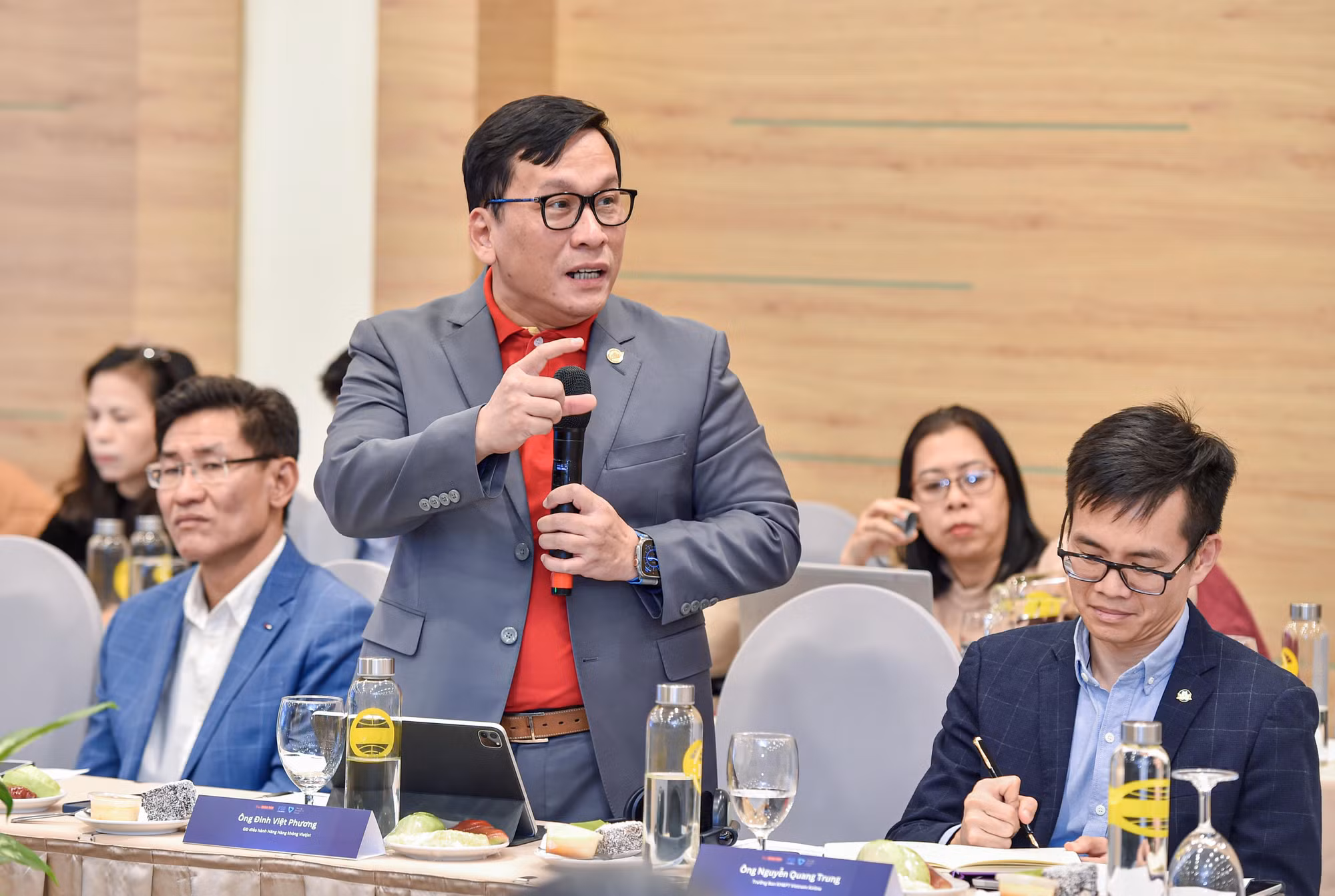 Ông Đinh Việt Phương, Giám đốc điều hành hãng Hàng không Vietjet phát biểu.