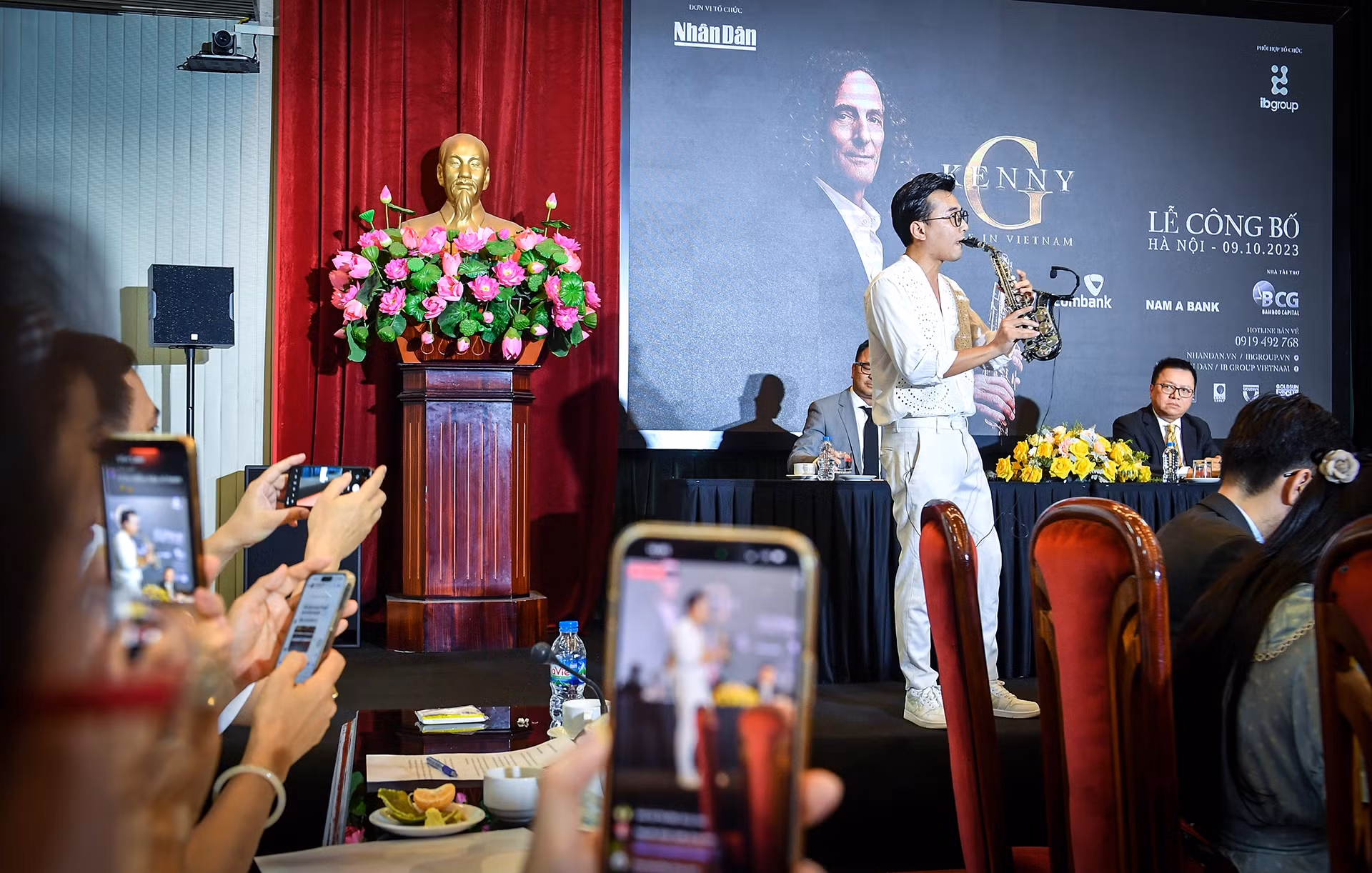 [Ảnh] Họp báo Lễ công bố chính thức sự kiện "Kenny G Live In Vietnam” ảnh 5