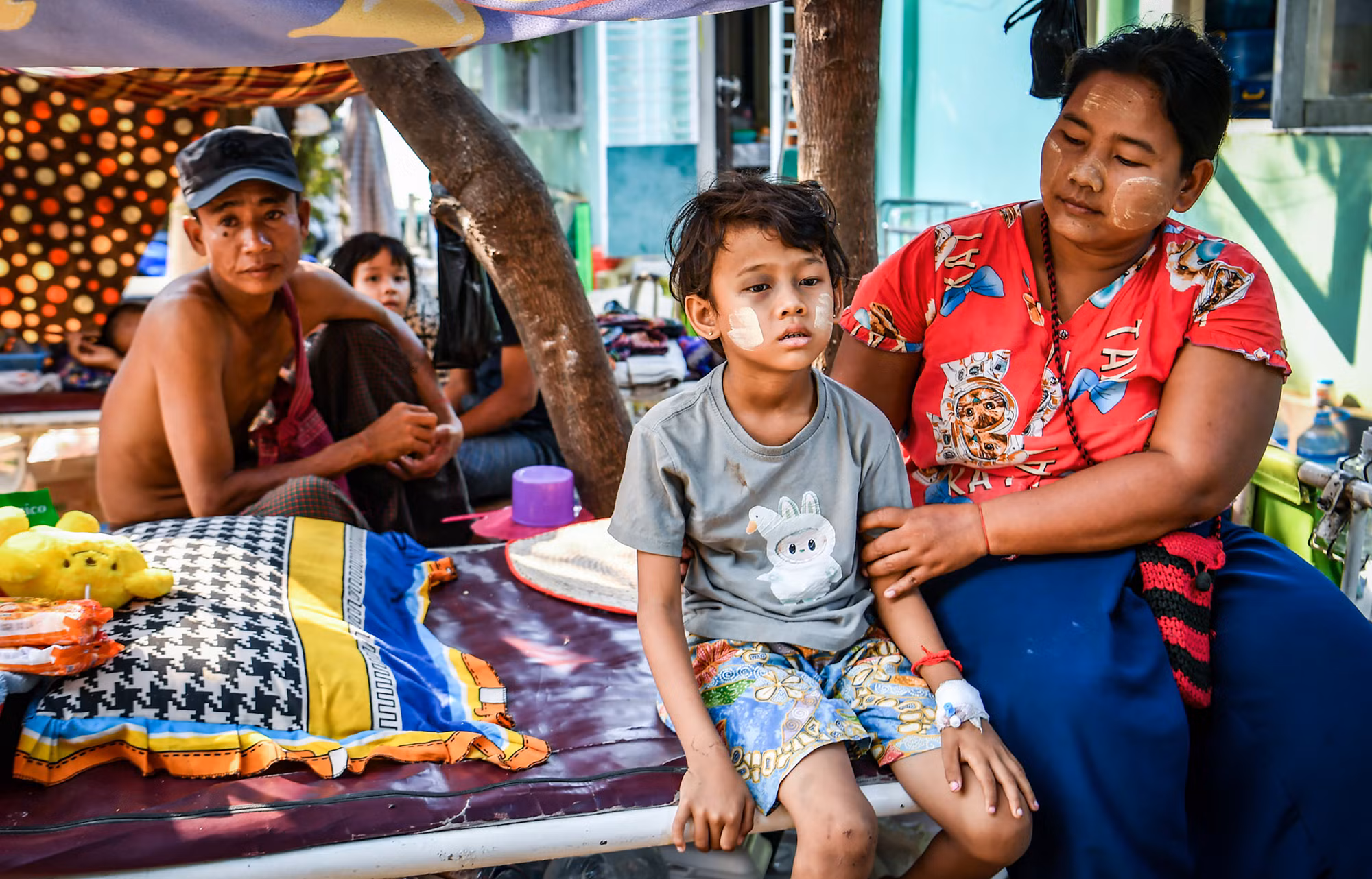 [Ảnh] Những nụ cười trẻ thơ - niềm hy vọng sau thảm họa động đất tại Myanmar ảnh 3