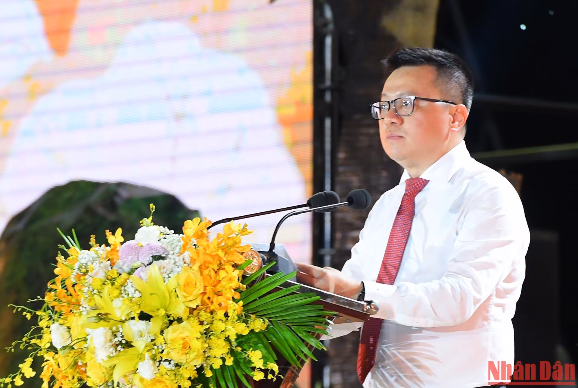 Lắng đọng chương trình nghệ thuật “Cõi thiêng Đồng Lộc” ảnh 2 Lắng đọng chương trình nghệ thuật “Cõi thiêng Đồng Lộc” ảnh 2