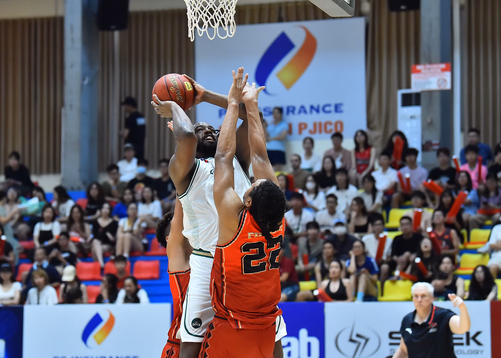 [Ảnh] VBA 2023: Thang Long Warriors thắng nhọc Cantho Catfish ảnh 3
