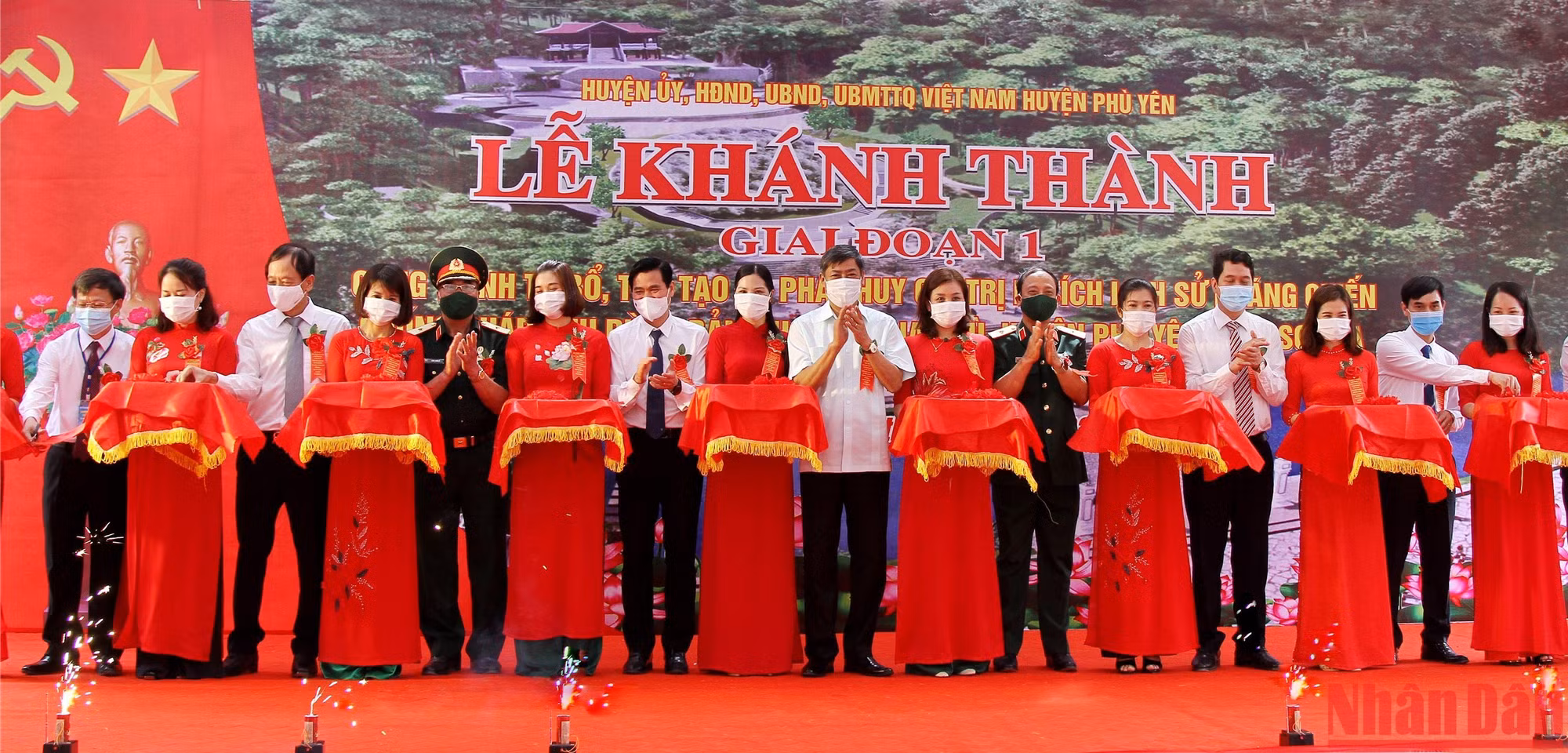 Khánh thành (giai đoạn I) khu di tích lịch sử.