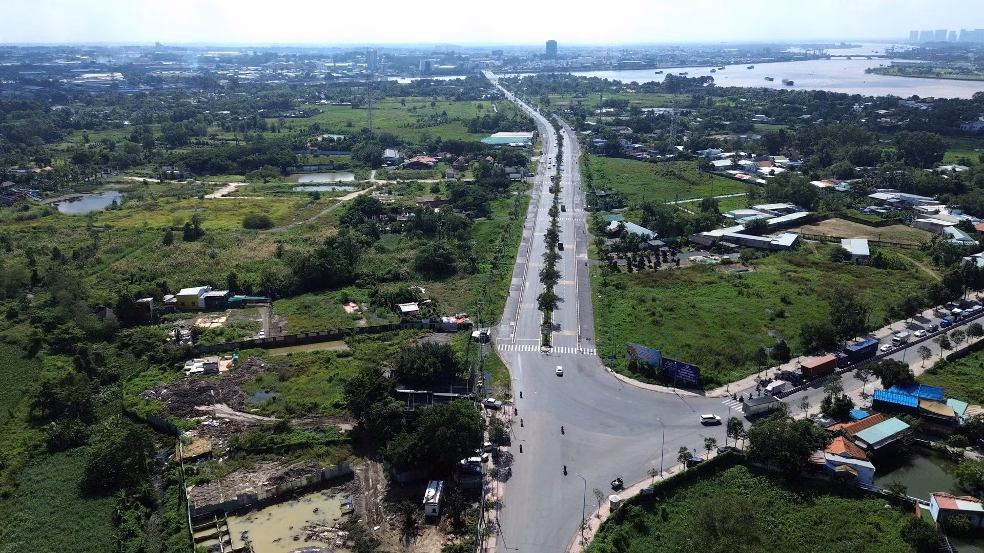Làm thế nào để “đánh thức” cù lao Hiệp Hòa là vấn đề được nhiều thế hệ lãnh đạo tỉnh Đồng Nai và các nhà khoa học, kiến trúc sư, người dân tâm huyết với Biên Hòa đề cập. Tuy nhiên, hàng chục năm qua vẫn chưa thể phát triển được tương xứng với cù lao ở thế đắc địa nằm giữa sông Đồng Nai này.