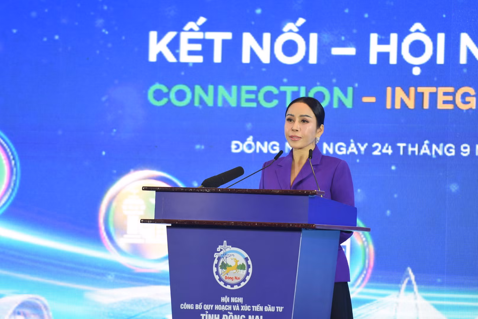 Bà Lê Nữ Thùy Dương, Phó Chủ tịch Công ty cổ phần Đầu tư và Kinh doanh Golf Long Thành phát biểu tại Hội nghị.