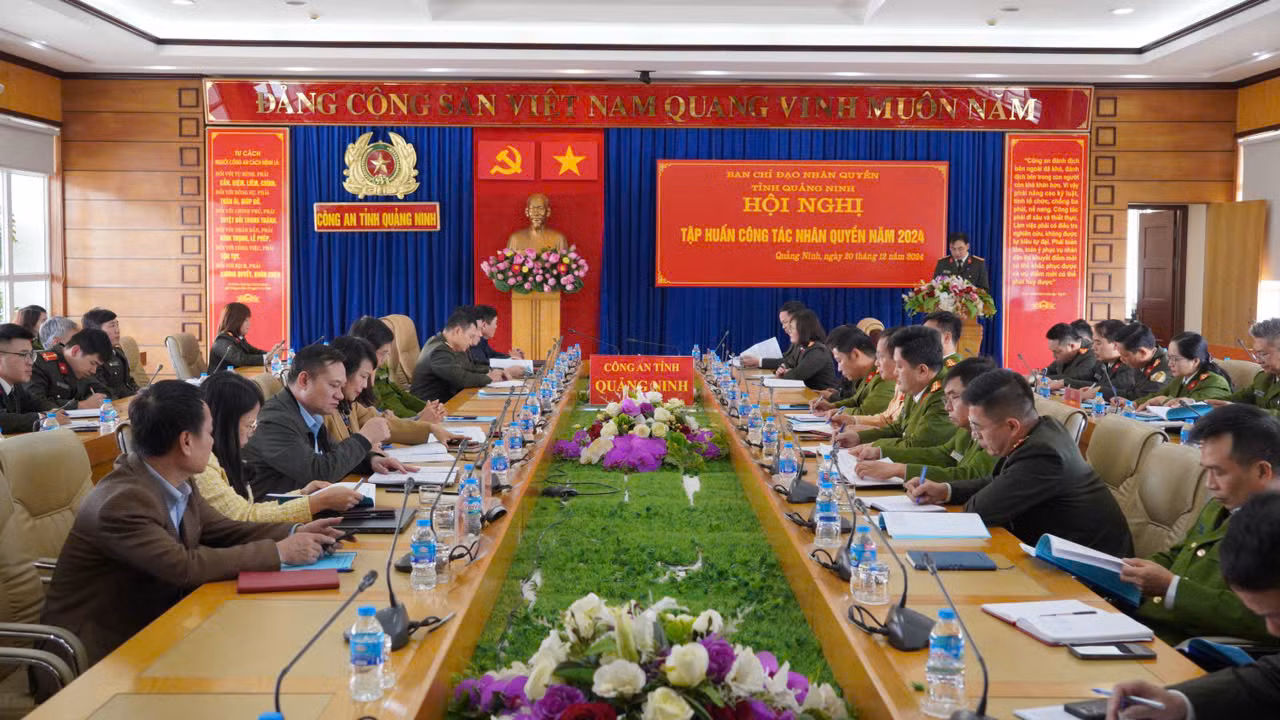 Toàn cảnh hội nghị