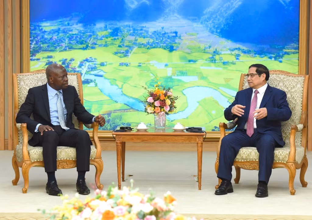 Thủ tướng Phạm Minh Chính tiếp Tổng Giám đốc Tổ chức Lao động Quốc tế (ILO) Gilbert F. Houngbo.