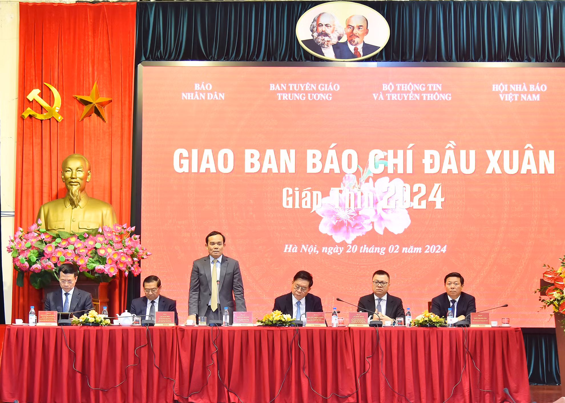 Phó Thủ tướng Chính phủ Trần Lưu Quang phát biểu ý kiến tại Hội nghị Giao ban báo chí đầu Xuân Giáp Thìn 2024.