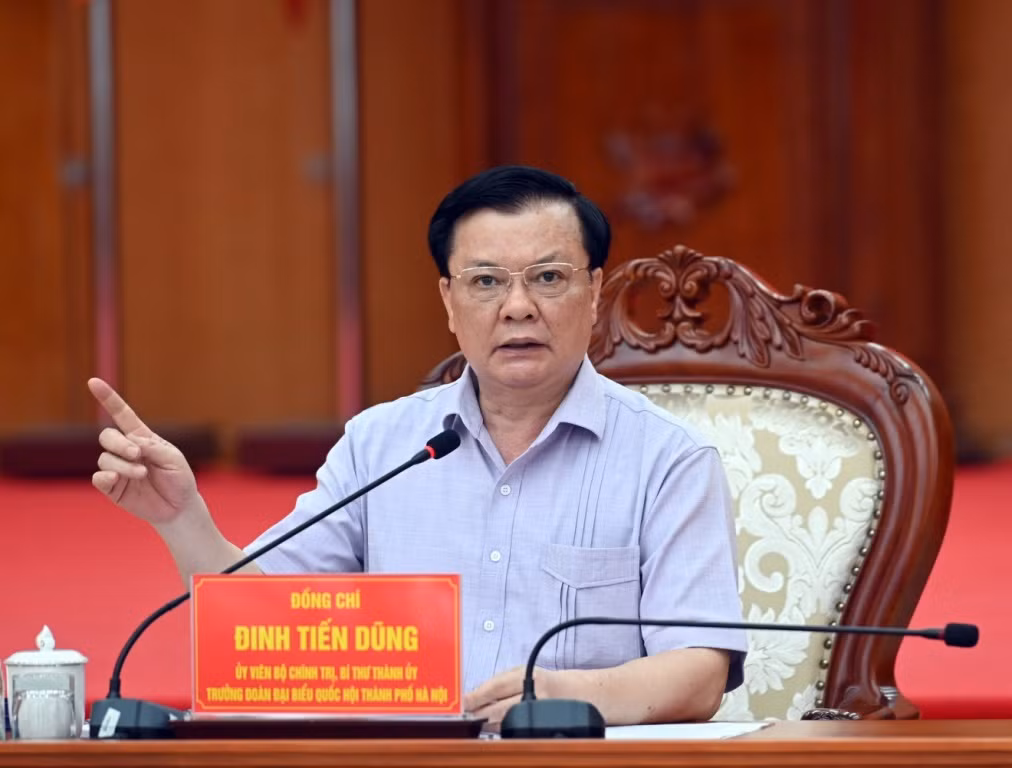 Bí thư Thành ủy Đinh Tiến Dũng. (Ảnh Duy Linh)