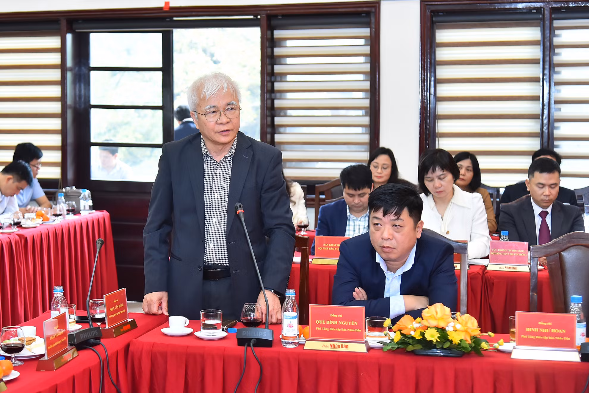 Tổng Biên tập Tạp chí Kinh tế Việt Nam Chử Văn Lâm phát biểu ý kiến tại Hội nghị Giao ban báo chí đầu Xuân Giáp Thìn 2024.