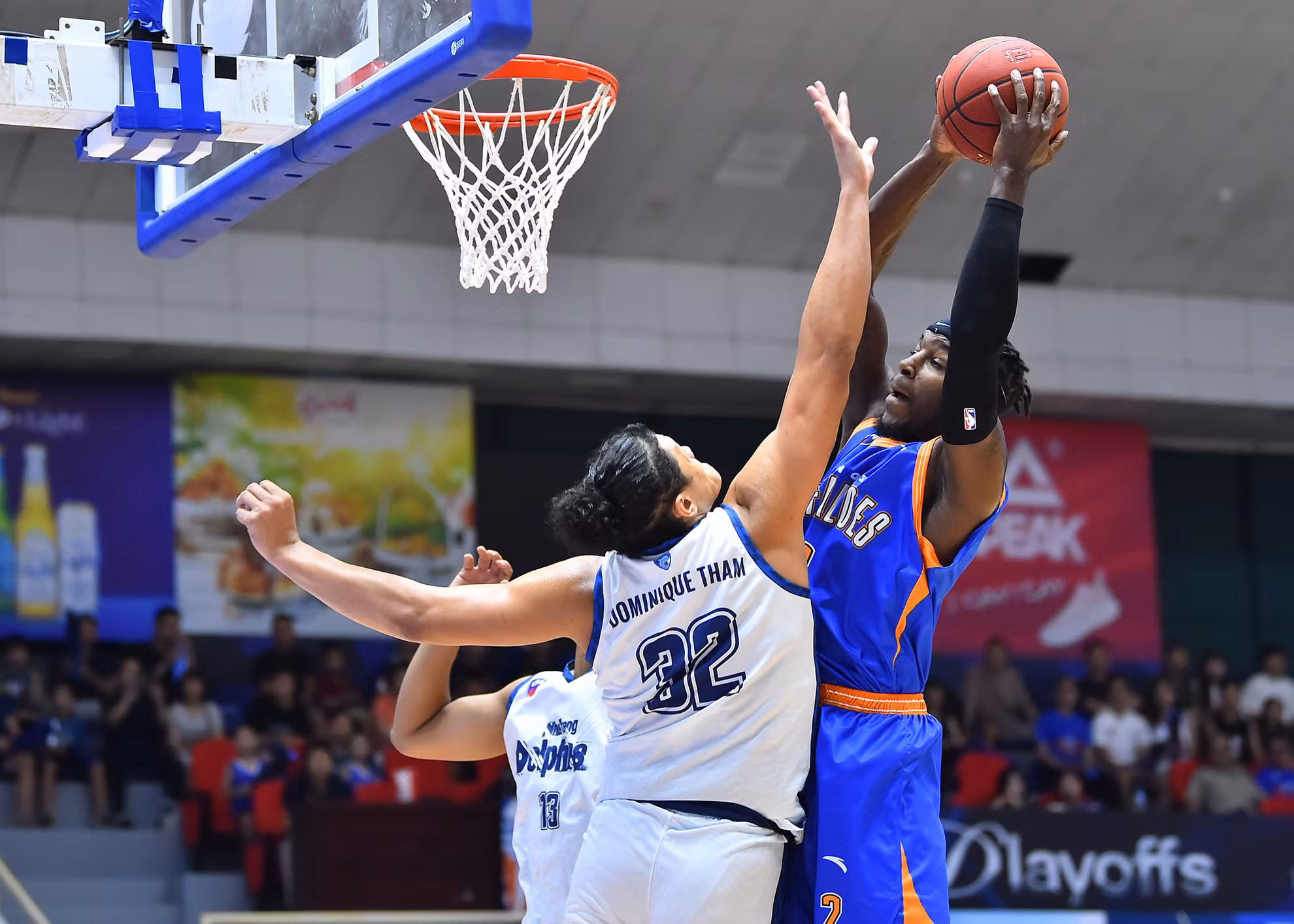 [Ảnh] VBA 2023: Nha Trang Dolphins “dập tắt” hy vọng của bóng rổ Thủ đô