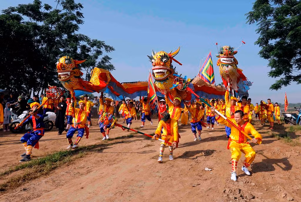 Màn múa rồng đặc sắc tại lễ hội. Màn múa rồng đặc sắc tại lễ hội.