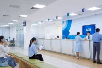 Moody's nâng triển vọng tín nhiệm của ACB lên “tích cực”.