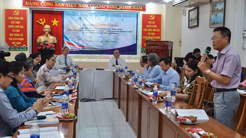 Quang cảnh buổi Hội thảo.