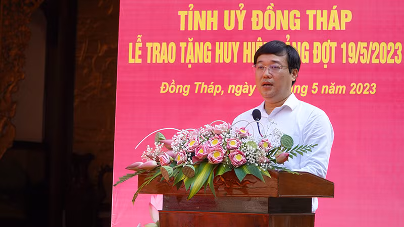 Bí thư Tỉnh ủy Đồng Tháp Lê Quốc Phong phát biểu tại buổi lễ(Ảnh: HỮU NGHĨA)