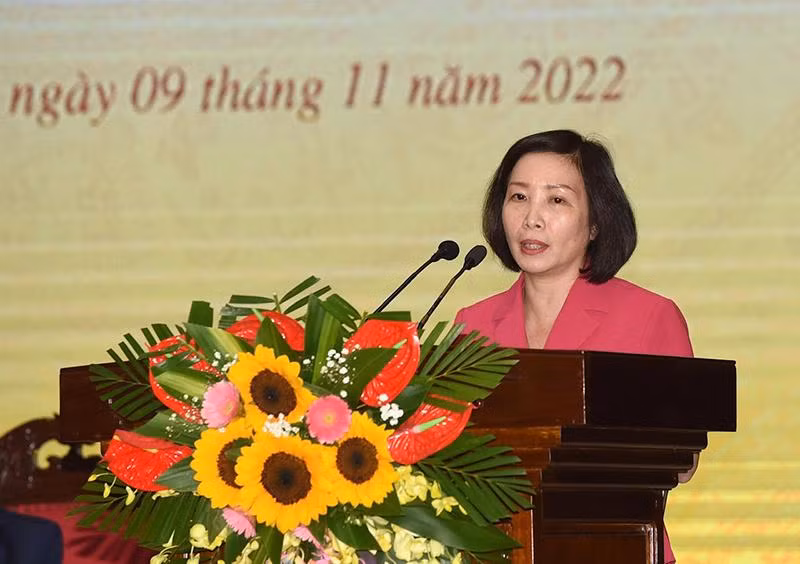 Đại diện Ban Tuyên giáo Thành Ủy Hải phòng phát biểu tại Hội nghị. Đại diện Ban Tuyên giáo Thành Ủy Hải phòng phát biểu tại Hội nghị.