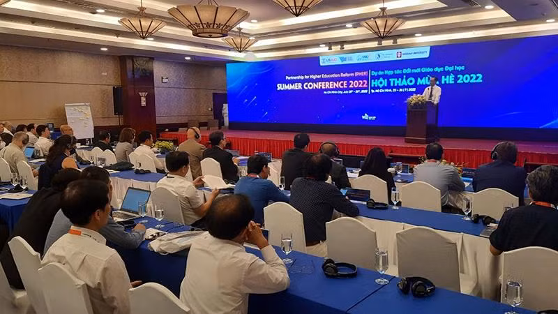 Quang cảnh hội thảo Mùa hè 2022.