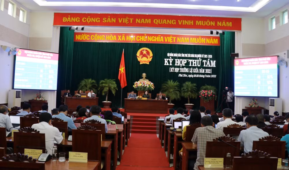 Hội đồng nhân dân tỉnh Phú Yên thông qua 26 nghị quyết.