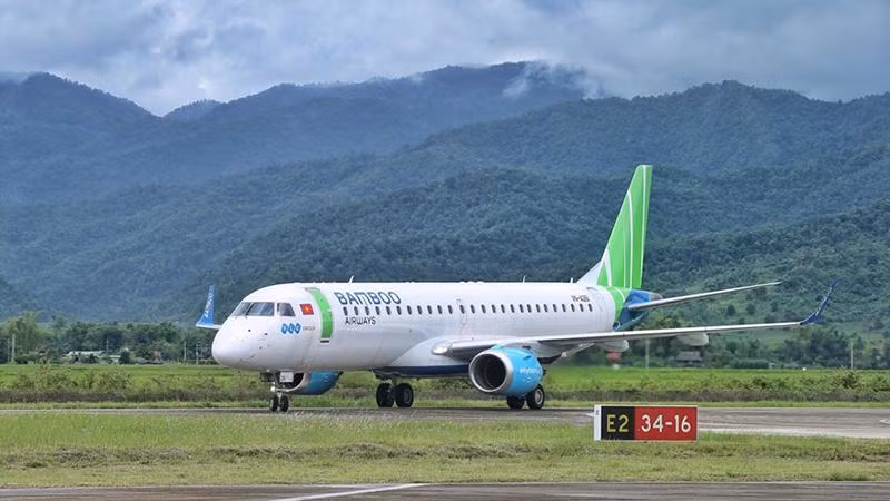 Bamboo Airways hủy và lùi giờ khai thác gần 50 chuyến bay do ảnh hưởng bão Noru
