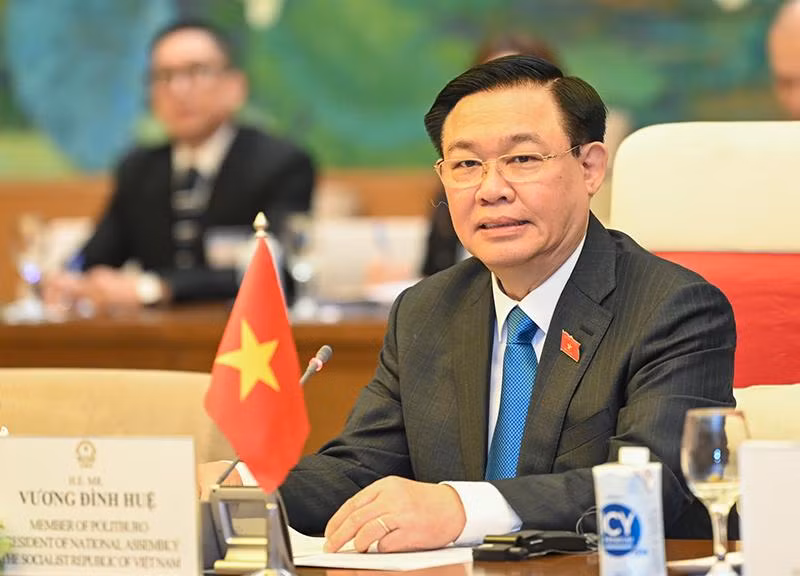 Chủ tịch Quốc hội Vương Đình Huệ phát biểu tại buổi hội đàm. (Ảnh: Duy Linh) Chủ tịch Quốc hội Vương Đình Huệ phát biểu tại buổi hội đàm. (Ảnh: Duy Linh)
