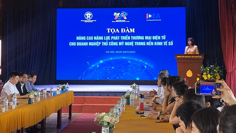 Quang cảnh buổi Tọa đàm.