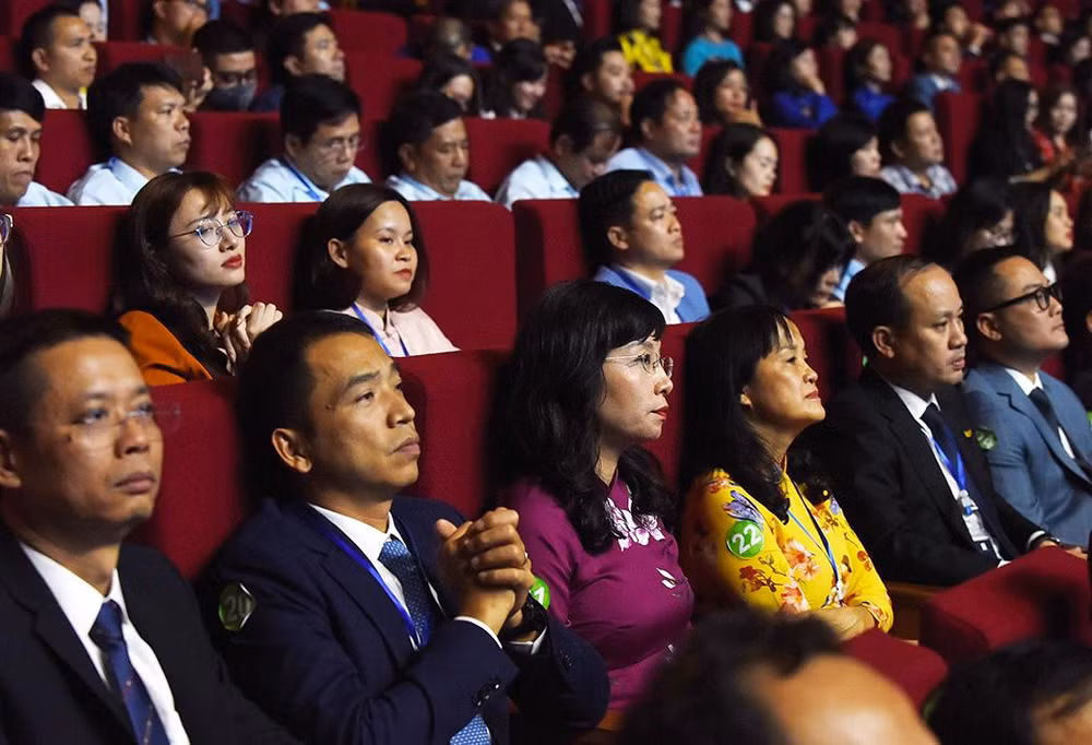 Đại diện các doanh nghiệp có sản phẩm đạt Thương hiệu quốc gia Việt Nam.