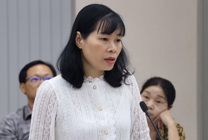 Giám đốc Sở Lao động-Thương binh và Xã hội Đồng Nai Nguyễn Thị Thu Hiền nói về vụ nổ lò hơi tại Công ty gỗ Bình Minh. Giám đốc Sở Lao động-Thương binh và Xã hội Đồng Nai Nguyễn Thị Thu Hiền nói về vụ nổ lò hơi tại Công ty gỗ Bình Minh.