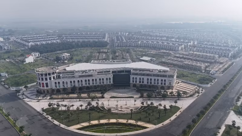 Một khu đô thị phía tây cao tốc Biên Hòa-Vũng Tàu.