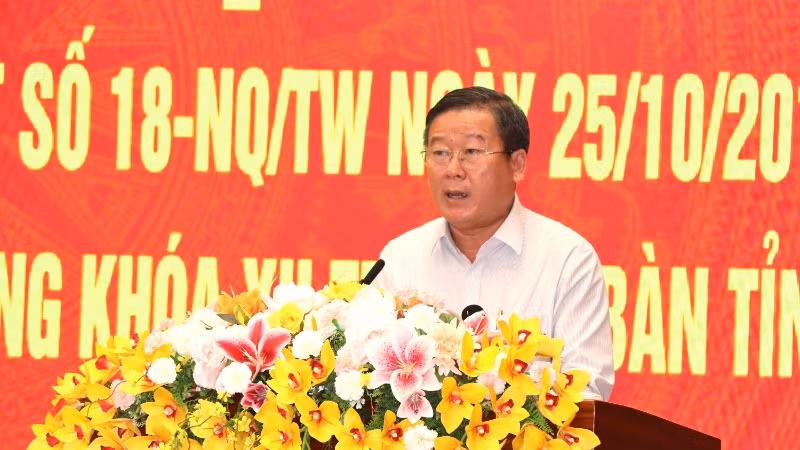 Trưởng Ban Tổ chức Tỉnh ủy Đồng Nai Đào Văn Phước đã thông qua phương án sắp xếp tổ chức bộ máy hệ thống chính trị trên địa bàn tỉnh.